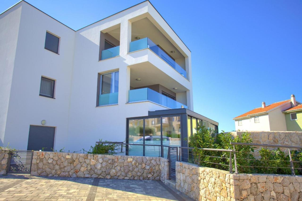 Apartment Crystal Aura Malinska Bagian luar foto