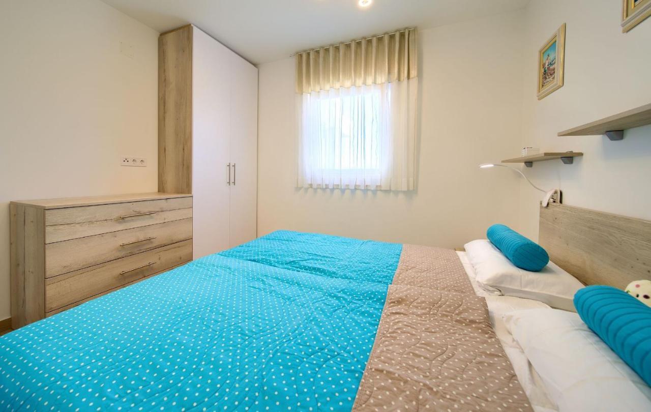 Apartment Crystal Aura Malinska Bagian luar foto